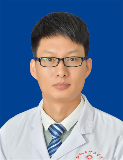 李川